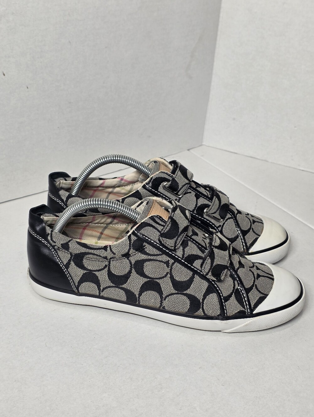Coach Britt Signature Logo Sneakers Womans Size 10 Double Velcro Strap
